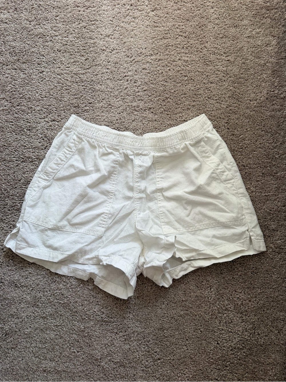 Universal Thread White Elastic-Waist Linen Shorts